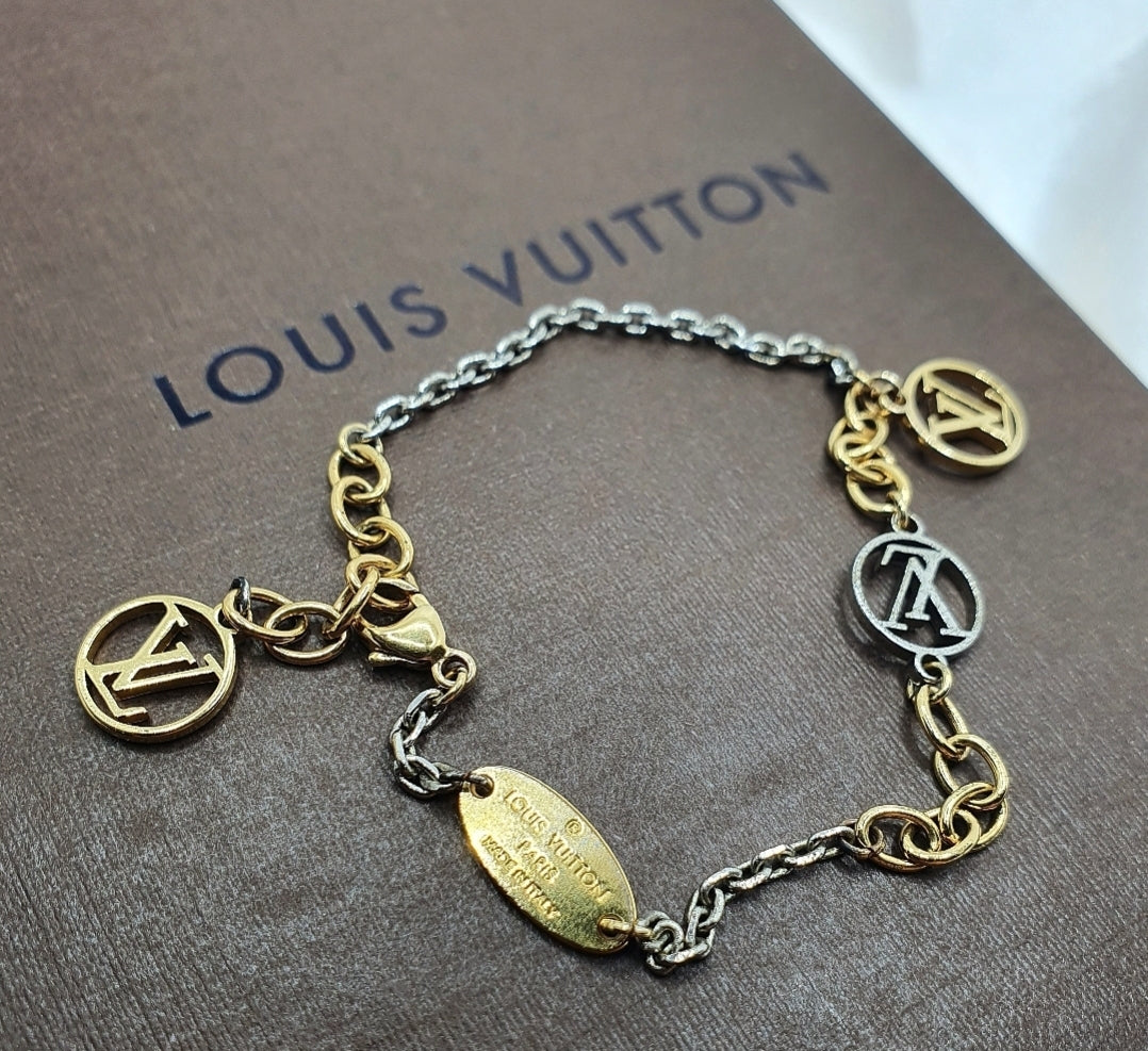 Louis Vuitton Earrings -  New Zealand